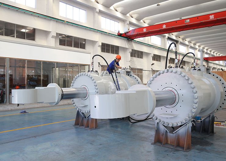 烏東德電站水輪機接力器，單機容量85萬千瓦